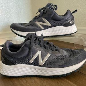 New Balances Fresh Foam Arishi V3, Shoes for Crews, Women’s size 7 Gray